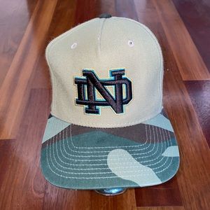 Notre Dame Irish Snapnack Zephyr Authentic